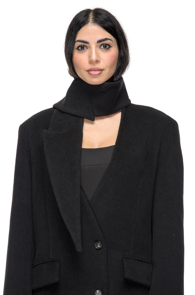 CAPPOTTO NERO SU