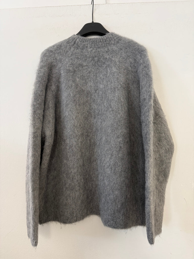 ROUND NECK IN BRUSHED ALPACA PHISIQUE DU ROLE